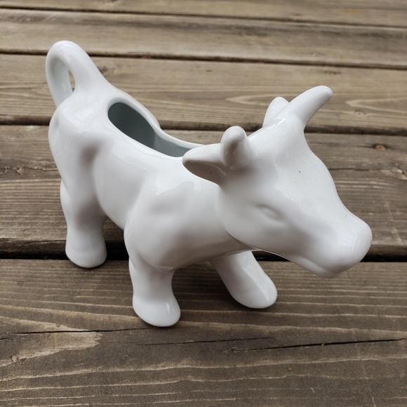 Cow Creamer - Picture 1 of 6